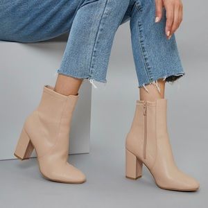 Zip Up Heel boots